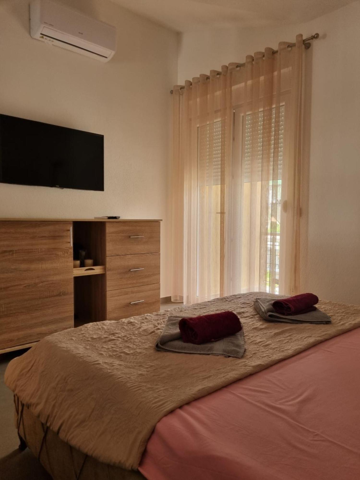 Apartmani Mihailovic Будва Экстерьер фото