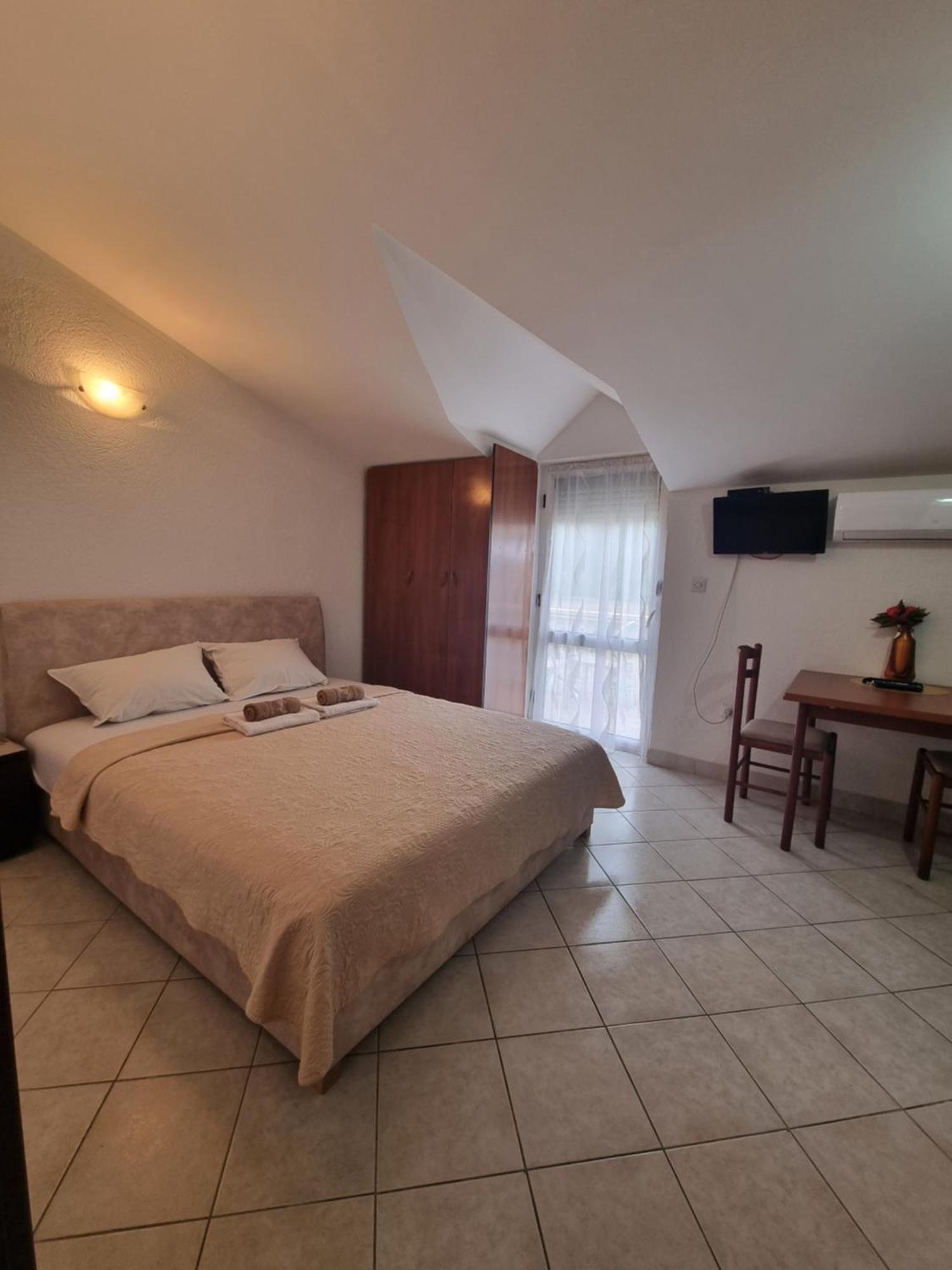 Apartmani Mihailovic Будва Номер фото